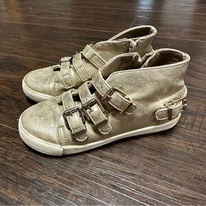 GIANI BINI SOFT GOLD HIGH TOP BUCKLE SNEAKER